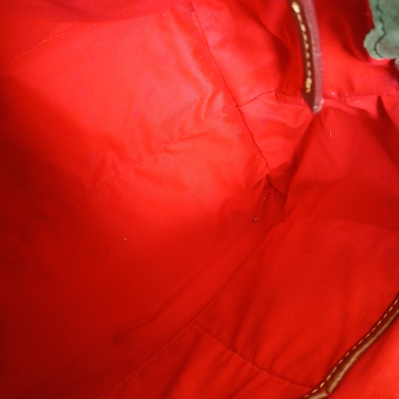 Classic Tan Leather Briefcase - Picture 12 of 13